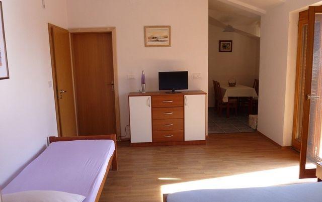 Studio Apartments Izabela فوديس المظهر الخارجي الصورة